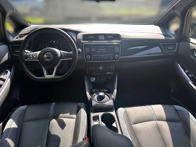 Nissan Leaf TEKNA *KAMERA*LED*SITZH*CARPLAY*