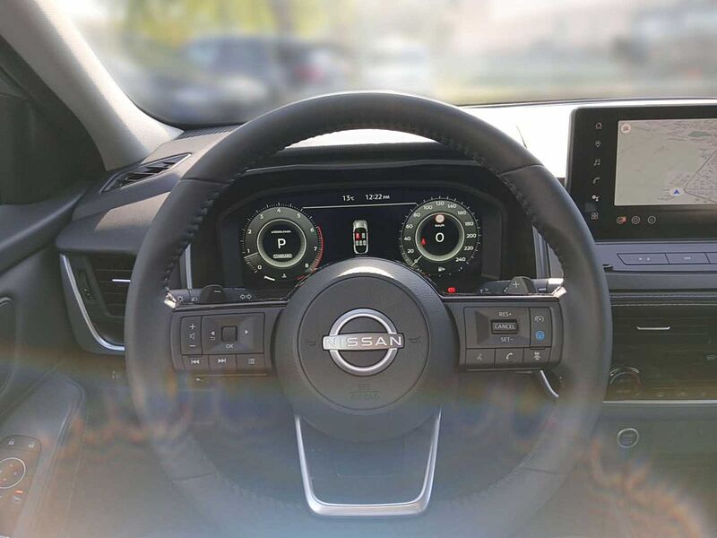 Nissan Qashqai 1.3 MHEV 158PS (AT) N-CONNECTA  Pano Head-up-Display Elekt. Heckklappe Beheizbar